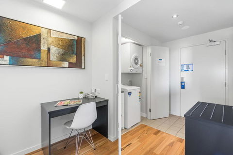Essence Apartments Chermside - Accommodation Brunswick Heads 21