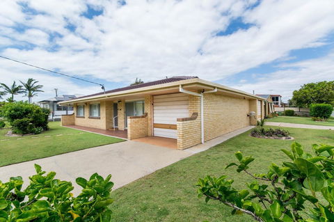 Lowset Sweetie, Central To Everything - Partridge St, Bongaree - Accommodation Brunswick Heads 0