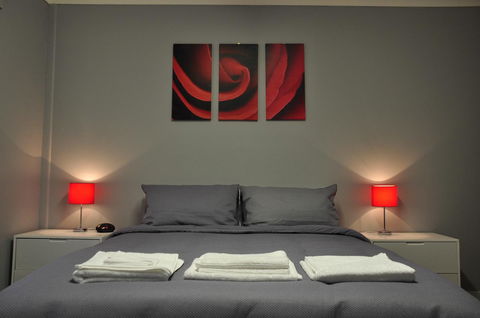 Bribie Island Square - Accommodation Brunswick Heads 8
