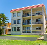 Enjoy the sea breezes from the balcony - Boyd St Woorim - Accommodation Brunswick Heads