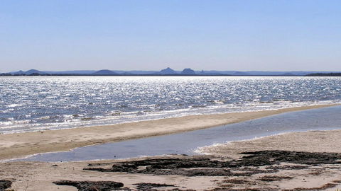 Lowset, Pet Friendly Cottage - Sunset Ave, Bongaree - Accommodation Brunswick Heads 12
