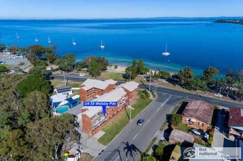 Waterviews,Pool, Wifi Its All Here !- Welsby Pde, Bongaree - Accommodation Brunswick Heads 1