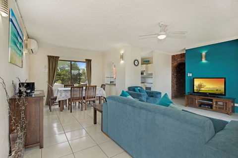Waterviews,Pool, Wifi Its All Here !- Welsby Pde, Bongaree - Accommodation Brunswick Heads 22