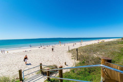 Everything You Need Including A Pool! Karoonda Sands Apartments - Accommodation Brunswick Heads 12