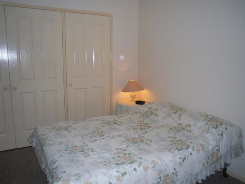 Ground Floor, Family Unit On The Canal With Free WIFI! - Accommodation Brunswick Heads 8
