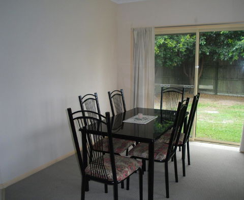 Ground Floor, Family Unit On The Canal With Free WIFI! - Accommodation Brunswick Heads 13