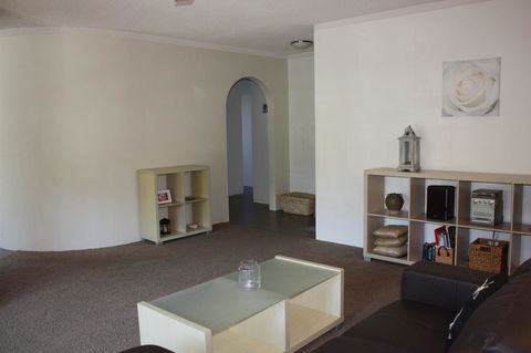 Close To Surf Beach, Surf Club, Hotel And Shops - Boyd St, Woorim - Accommodation Brunswick Heads 3