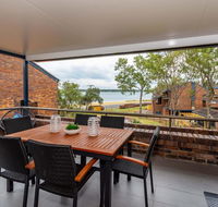 Spacious Family unit with Incredible views. - Accommodation Brunswick Heads