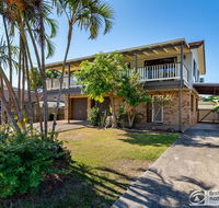 Family Holiday Haven on Boronia 100m to Beach - Accommodation Brunswick Heads