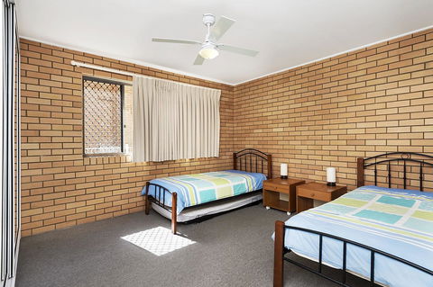 Ground Floor Air Conditioned, Fabulous Waterviews Overlooking Pumicestone Passage - Accommodation Brunswick Heads 1