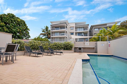 Spectacular Unit Overlooking Pumicestone Passage - Welsby Pde, Bongaree - Accommodation Brunswick Heads 5