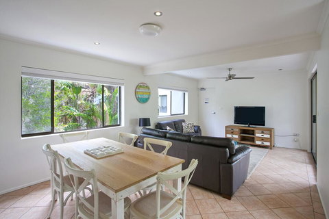 'Pandanus Cove' Apartment 5 - Accommodation Brunswick Heads 0
