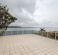 1 'Kooringal' 105 Soldiers Point Road - waterfront unit wth aircon - Accommodation Brunswick Heads