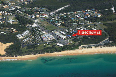 1 Spectrum Street, Rainbow Beach- Close To Shops And Main Beach - Accommodation Brunswick Heads 2