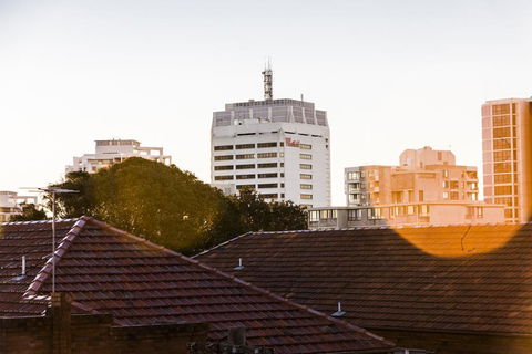 2 Bdrm Art Deco Apt, Stroll To Bondi Junction - Accommodation Brunswick Heads 3