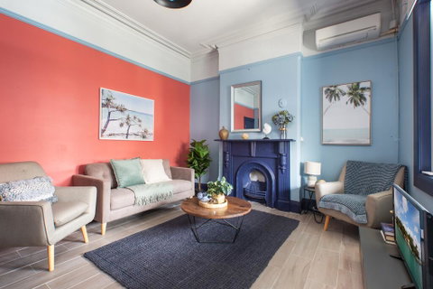 2-Bed Apartment Metres From Coogee Beach And Dining - Accommodation Brunswick Heads 0