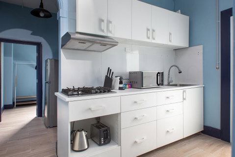 2-Bed Apartment Metres From Coogee Beach And Dining - Accommodation Brunswick Heads 2