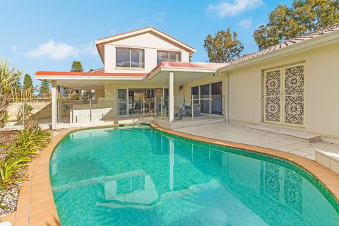Beautiful House In Sylvania Waters - Accommodation Brunswick Heads 0