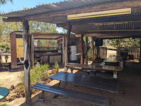 Blackall Caravan Park - Accommodation Brunswick Heads 1