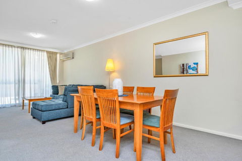 C Mandurah Apartment Resort - Accommodation Brunswick Heads 2