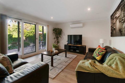 Central Riverside Apartment - Modern Convenience - Accommodation Brunswick Heads 1