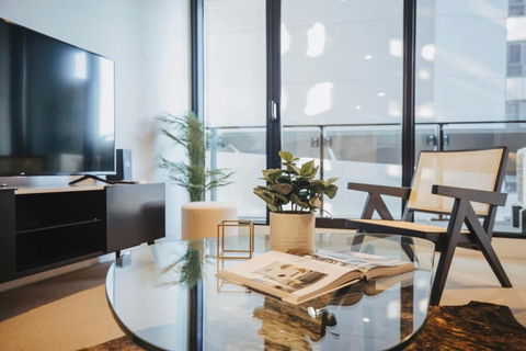 Chic 1-Bed Apt In Melbourne With Parking Near CBD - Accommodation Brunswick Heads 0