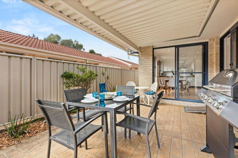 Coastal Villa By Experience Jervis Bay - Accommodation Brunswick Heads 3