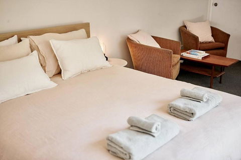 Cosy Hillside Studio - Accommodation Brunswick Heads 0