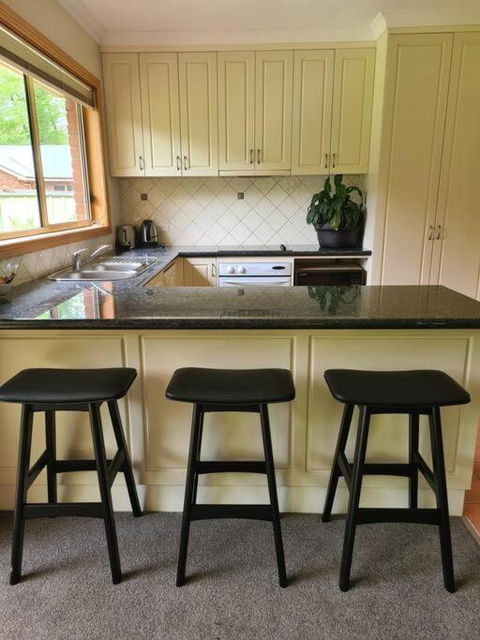 DELANY VILLAS BRIGHT - Spa Luxury On Delany Avenue - Accommodation Brunswick Heads 3