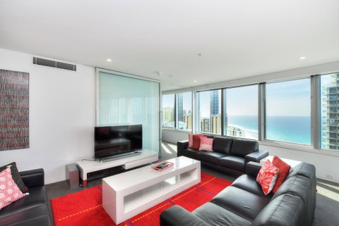 3 Bedroom Ocean View Private Apartment In Surfers Paradise - Accommodation Brunswick Heads 0