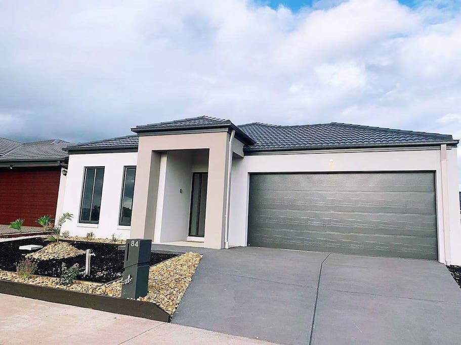 Tarneit VIC Accommodation Brunswick Heads