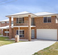 5B BENT STREET - LARGE HOUSE WITH DUCTED AIR CON WIFI  FOXTEL - Accommodation Brunswick Heads