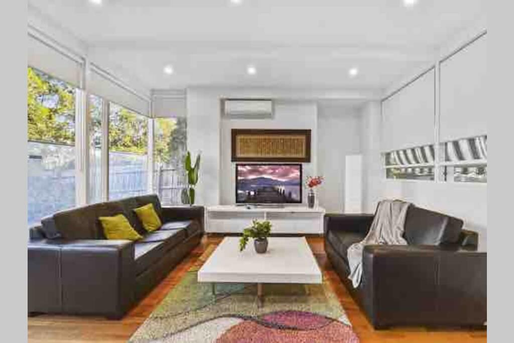 Knoxfield VIC Accommodation Brunswick Heads