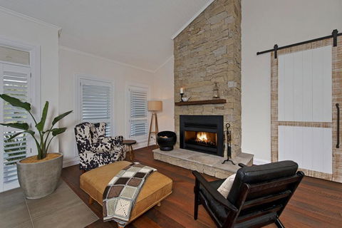A Home Like Few Others - Accommodation Brunswick Heads 2