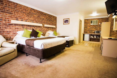 A Line Motel - Accommodation Brunswick Heads 1