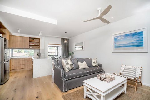 A PERFECT STAY - Luxe & Bloom - Accommodation Brunswick Heads 0