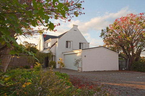 Aarn House B&B Airport Accommodation - Accommodation Brunswick Heads 2