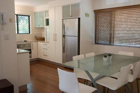 Absolute Beachfront - Mooloolaba - Accommodation Brunswick Heads 1