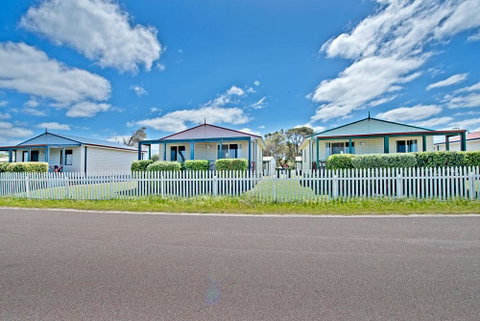 Acclaim Rose Gardens Beachside Holiday Park - Accommodation Brunswick Heads 1