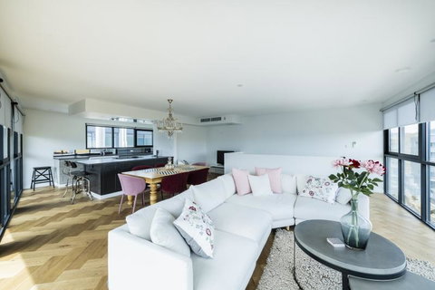 Accommodate Canberra - Warehouse - Accommodation Brunswick Heads 0