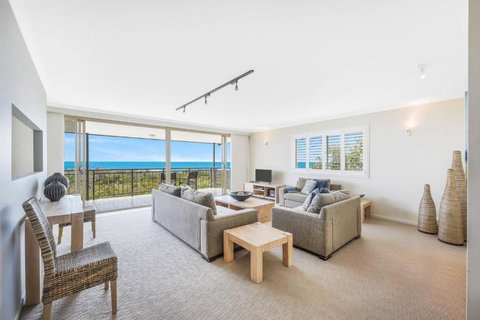 Eagles Retreat Peregian Beach - Accommodation Brunswick Heads 1