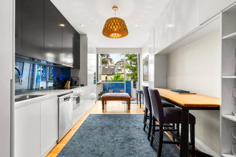 Elegant 1-Bed With Study By Balmain Wharf - Accommodation Brunswick Heads 1