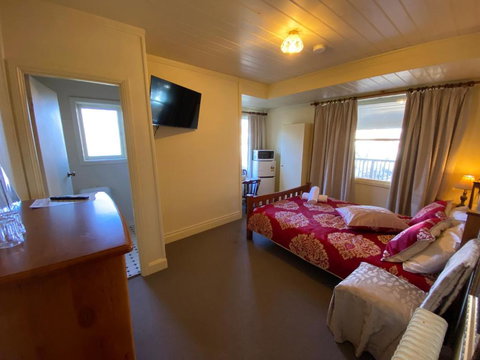 Ellstanmor Guesthouse Cooma - Accommodation Brunswick Heads 1