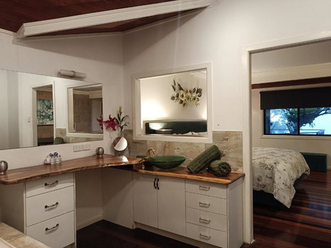 Escarpment Retreat & Day Spa For Couples - Accommodation Brunswick Heads 1