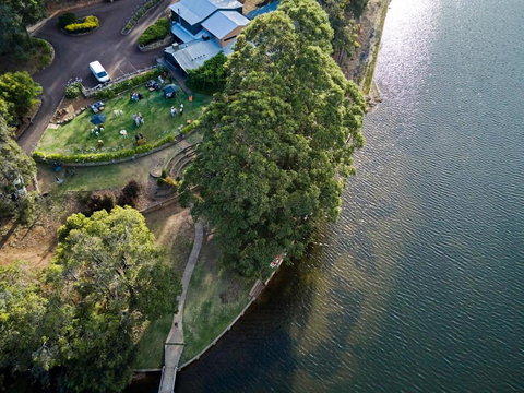 Evedon Lakeside Retreat - Accommodation Brunswick Heads 4