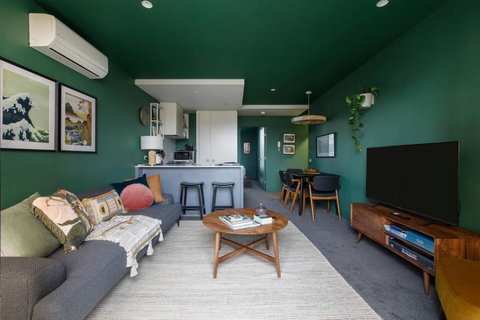 Evergreen Oasis - Poolside Living On Stanley Street - Accommodation Brunswick Heads 4