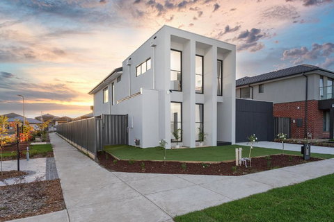 Everhome Lakeside Home - Accommodation Brunswick Heads 1