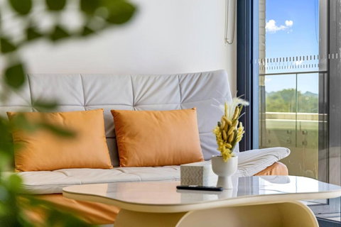 Executive Two-Bedroom Apartment In Macquarie Park - Accommodation Brunswick Heads 0