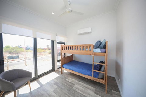 Exmouth Marina Escape - Accommodation Brunswick Heads 4