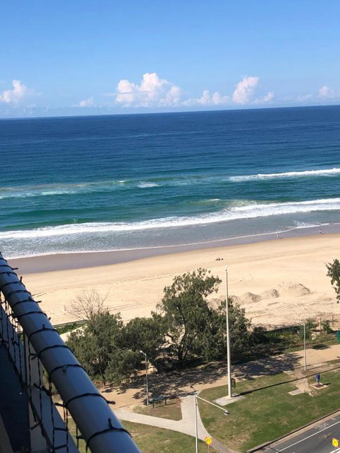 Equinox - Your Beach Front Retreat! - Accommodation Brunswick Heads 1